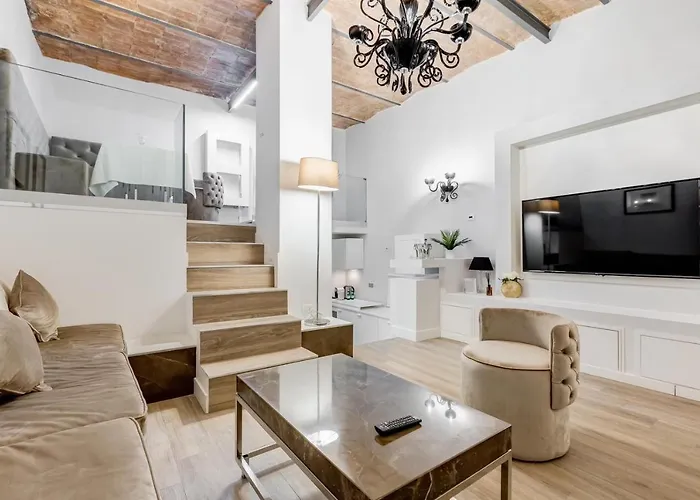 Spanish Queen Apartment *